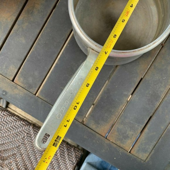 Vintage Mirro Aluminum 2 Quart Pan with lid 372M - Picture 7 of 7